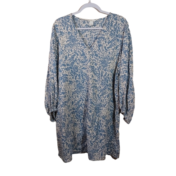 H&M Dresses & Skirts - H&M Ladies Long Sleeve Midi Dress